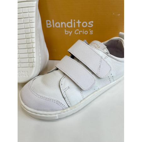 Deportiva de Blanditos blanca básica